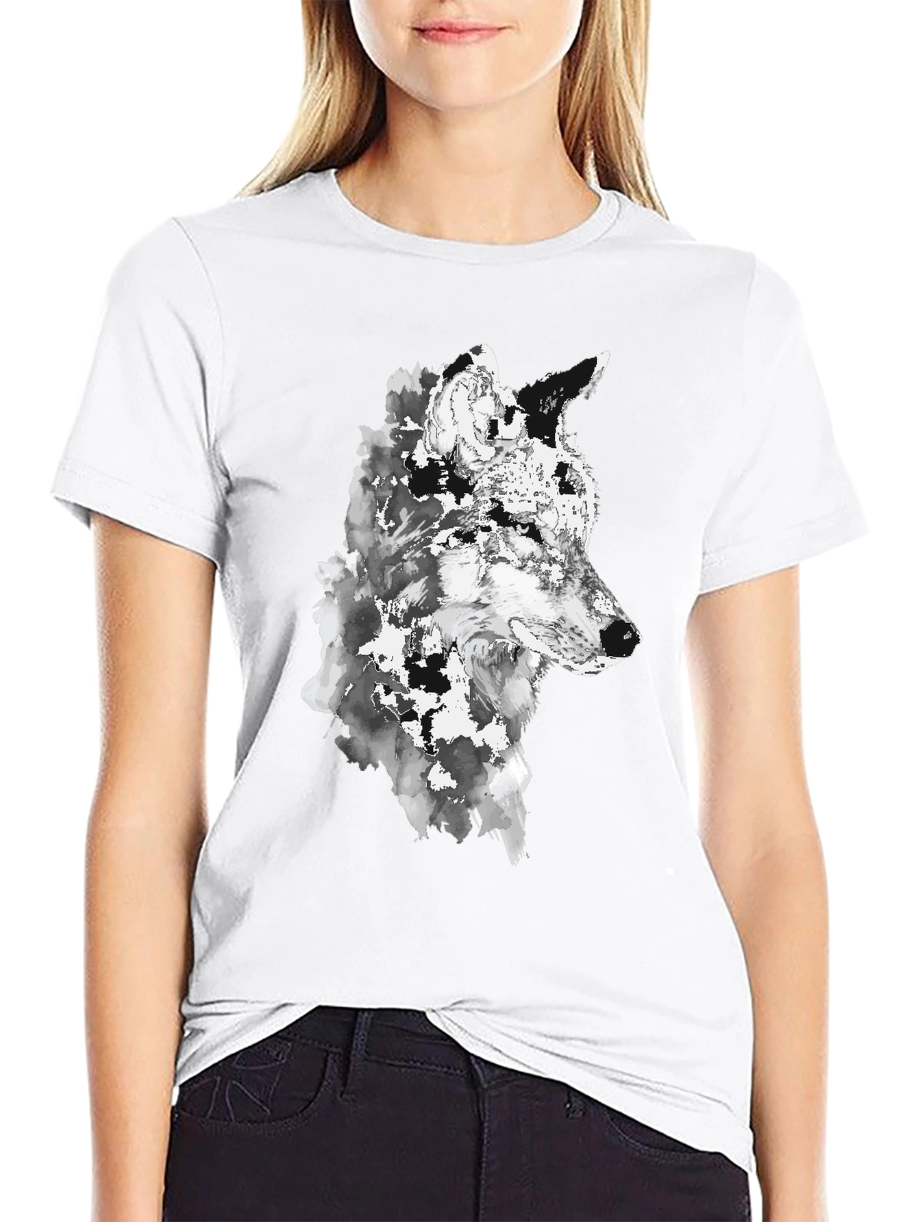 Wolf Graphic Black T-Shirt - Artistic Animal Design