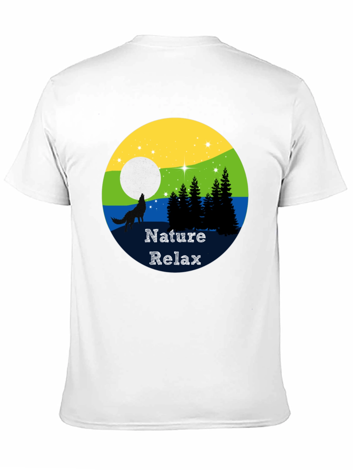 Nature Relax T-Shirt - Wolf Howling at Moon