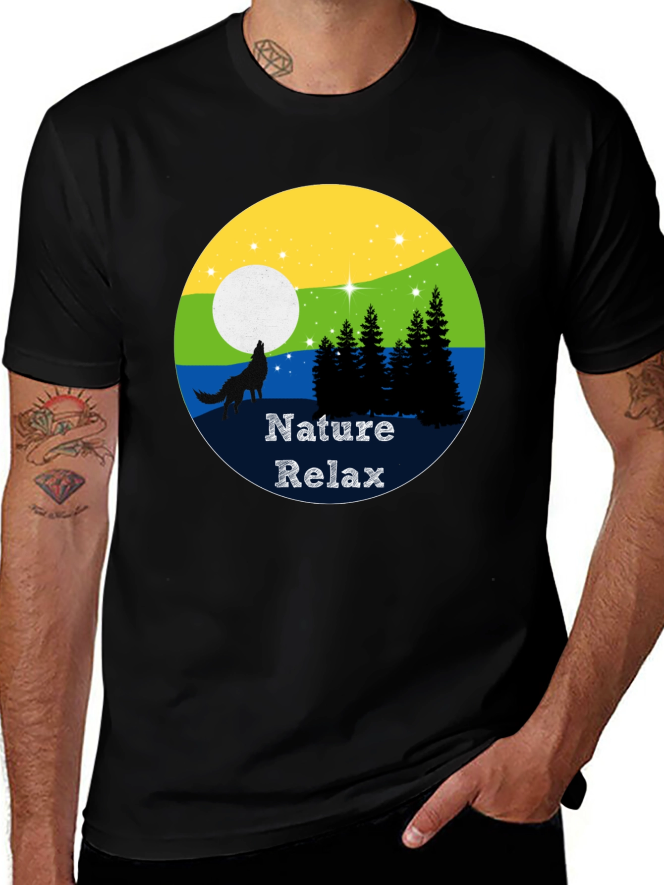 Nature Relax T-Shirt - Wolf Howling at Moon